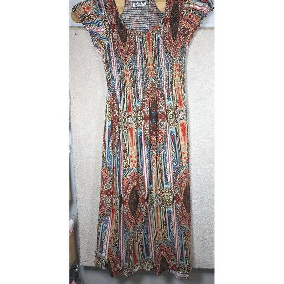 Styled In Simplicity Dresses & Skirts - Lapogee Dress‎ Womens XL Red Blue Paisley Boho Maxi Smocked Chic Style Vintage